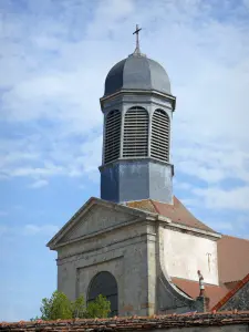 Arnay-le-Duc - Klokkentoren van de kerk Saint-Laurent