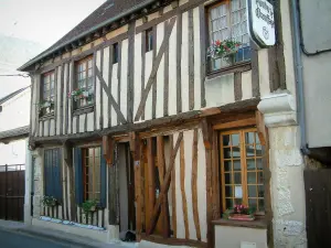 Aubigny-sur-Nère - Casa de madera