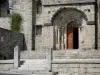 Aubrac Lozérien - Portal der romanischen Kirche Sainte-Marie in Nasbinals