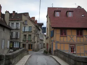 Aubusson - Bridge of Terrade and houses of the city