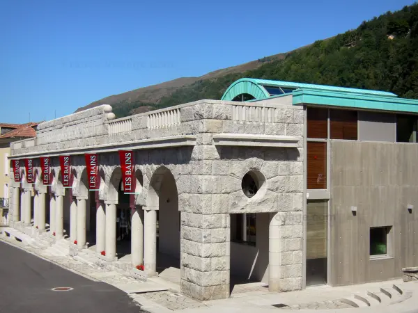 Ax-les-Thermes - Kurort: Bäder Couloubret, Thermenlandschaft, in den ehemaligen Thermen Couloubret