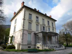 Barcelonnette - La Sapinière villa home to the Valley museum