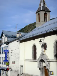 Barèges - Station thermale et de ski : clocher de l'église