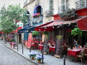 Barrio Latino - Terrazas de los restaurantes de la calle de la Harpe