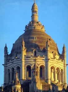 Basílica de Lisieux - Cúpula de la Basílica de Santa Teresa