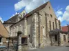 Basílica de Neuvy-Saint-Sépulchre - Fachada de la Basílica de Saint-Jacques-le-Mayor (iglesia, la iglesia de Saint-Etienne)