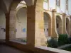 La basilique de Paray-le-Monial - Paray-le-Monial: Galeries du cloître