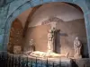 Baume-ле-Messieurs - Аббатство: Христос лежит (статуя), в церкви аббатства Сен-Пьер