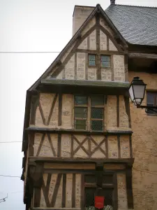 Bayeux - Half-timbered house and lamppost