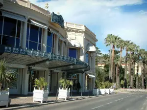 Beaulieu-sur-Mer - Casino en palmen