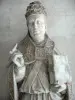 Le Bec-Hellouin - Abadía de Bec-Hellouin: estatua de San Gregorio