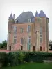 Bellegarde castle - Keep and moats