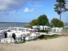 Biscarrosse and Parentis lake - Port of Parentis-en-Born and moored boats