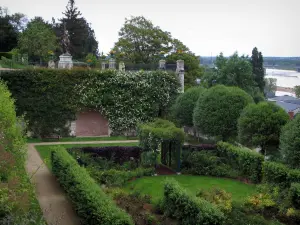 Blois - Gardens of the Bishop's palace