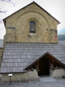 Boscodon abbey - Notre-Dame de Boscodon abbey: Romanesque abbey church