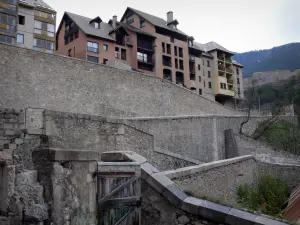 Briançon - Alta ciudad (ciudadela Vauban Vauban ciudad): murallas y edificios