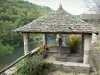 Brousse-le-Château - Oratorio con vistas al río