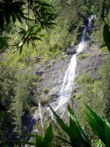 Cascade du Voile de la Mariée - Bride's Veil waterfall