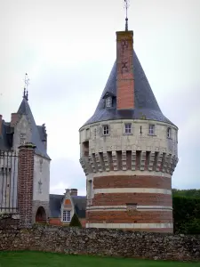 Castello di Frazé - Torre del castello, nel Perche