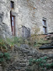 Castelnau-Pégayrols - Fachada del castillo