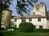 Castillo de Allemagne-en-Provence - Torre almenada, hogar, jardín y torre redonda