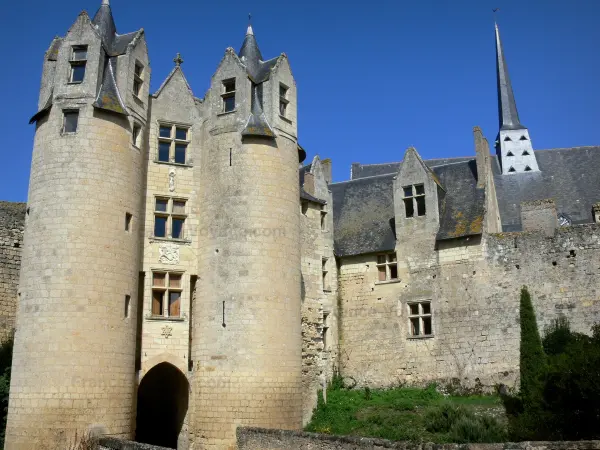 Castillo de Montreuil-Bellay - Castillo y Colegiata de Notre Dame