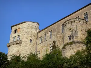 Castillo de Ravel - Fachada de la fortaleza real