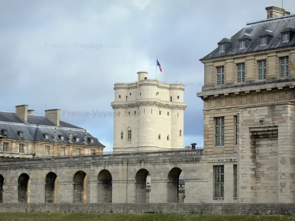 El castillo de Vincennes - Guía turismo, vacaciones y fines de semana en Valle del Marne