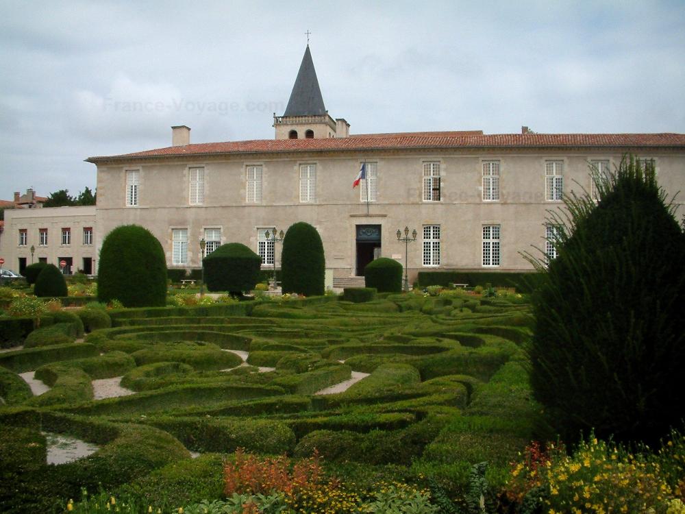 Photos Castres Guide Tourisme & Vacances