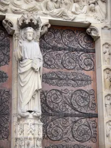 Catedral Notre-Dame de Paris - Esculturas del portal central