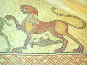 Cathédrale de Lescar - Intérieur de la cathédrale Notre-Dame : détail de la mosaïque romane du choeur