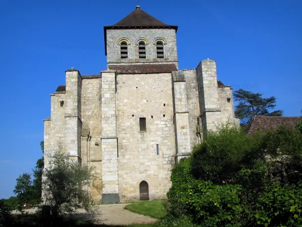 Le Chalard - Iglesia románica