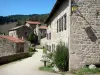Chalencon - Maisons en pierre du village médiéval
