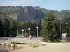 Chambon lake - Walk along the water, rock and trees; in the Auvergne Volcanic Regional Nature Park, in the Monts Dore mountain area 