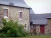 Champeaux - Häuser aus Stein des Dorfes