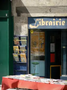 La Charité-sur-Loire - Front of a bookshop and stall