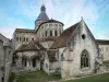 Charité-sur-Loire - Notre-Dame修道院教堂床边：罗马Apsidioles和哥特式轴心教堂