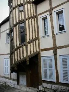 Chartres - Treppe der Königin Berthe