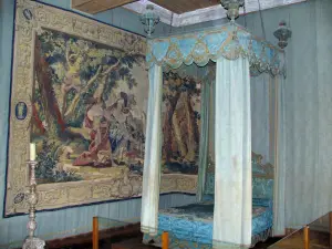 Château d'Azay-le-Rideau - Intérieur du château : chambre bleue (lit à baldaquin)