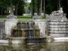 Château de Chamarande - Departmental Domain of Chamarande: stepped cascade (buffet d'eau) in the park of the château