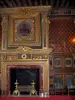 Château de Cheverny - Inside of the Château: fireplace of the dining room
