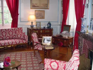 Château de Cheverny - Inside of the Château: blue bedroom