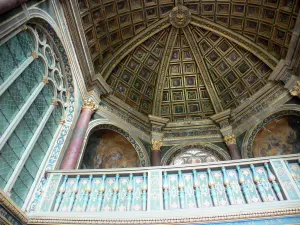 Château de Fontainebleau - Intérieur du palais de Fontainebleau : chapelle Saint-Saturnin