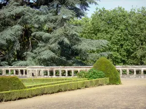Château de Pompadour - Jardins du château