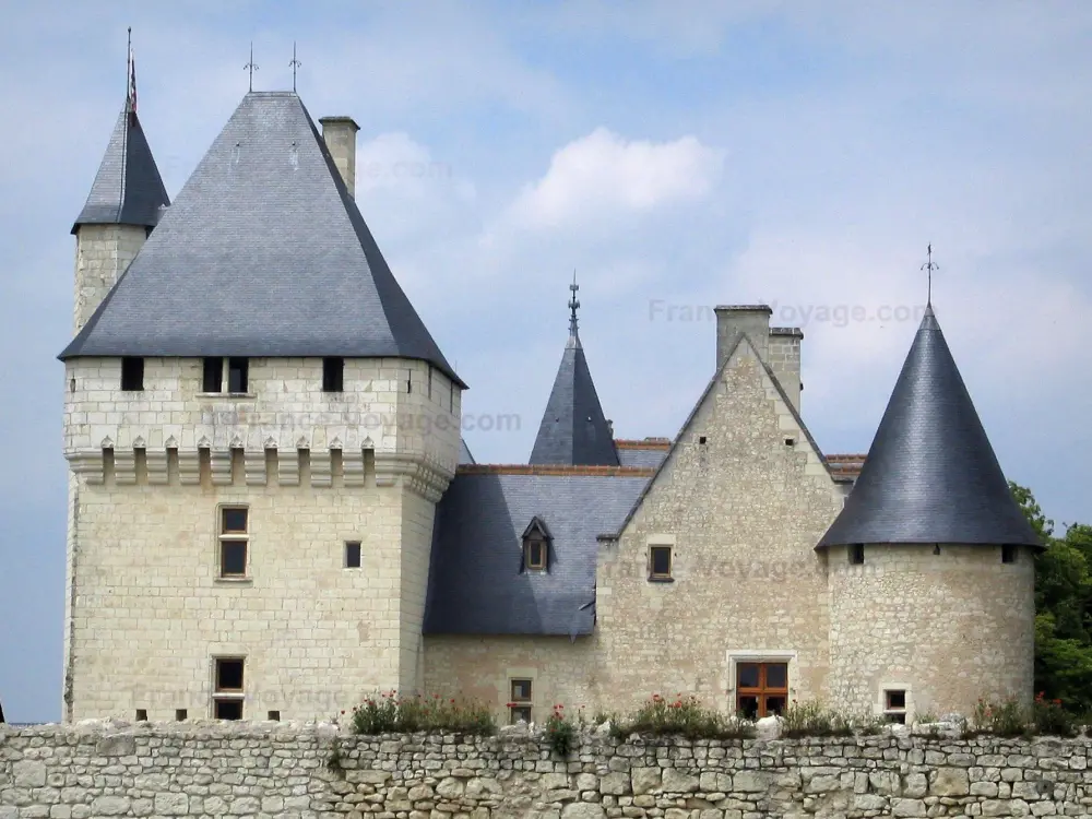 Le château du Rivau - Château du Rivau: Forteresse