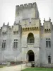 Château de Roquetaillade - Porte d'entrée du château neuf