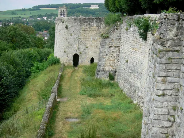Château-Thierry - Wallen van het oude kasteel