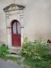 Chateauneuf-en-Auxois - N.城堡: 房子的前门