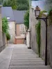 Châteauroux - De boules baan, straatverlichting en de gevels van huizen stapte in de oude stad