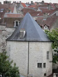 Chaumont - Arse tower and roofs of the old town